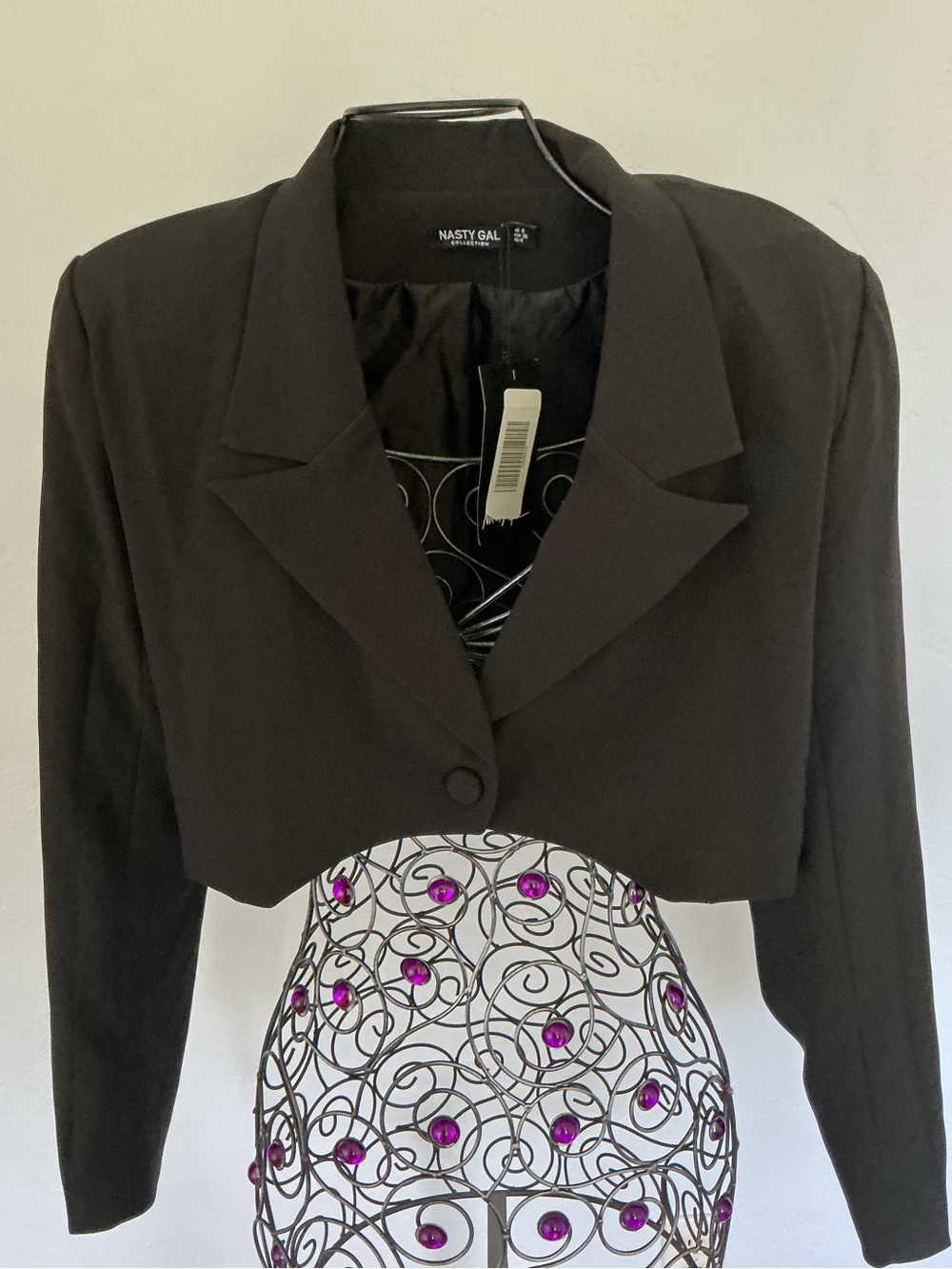 NWT Nasty Gal Power Through Black Cropped Blazer